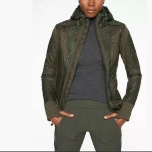Athleta Rock Ridge Jacket size S Olive Green